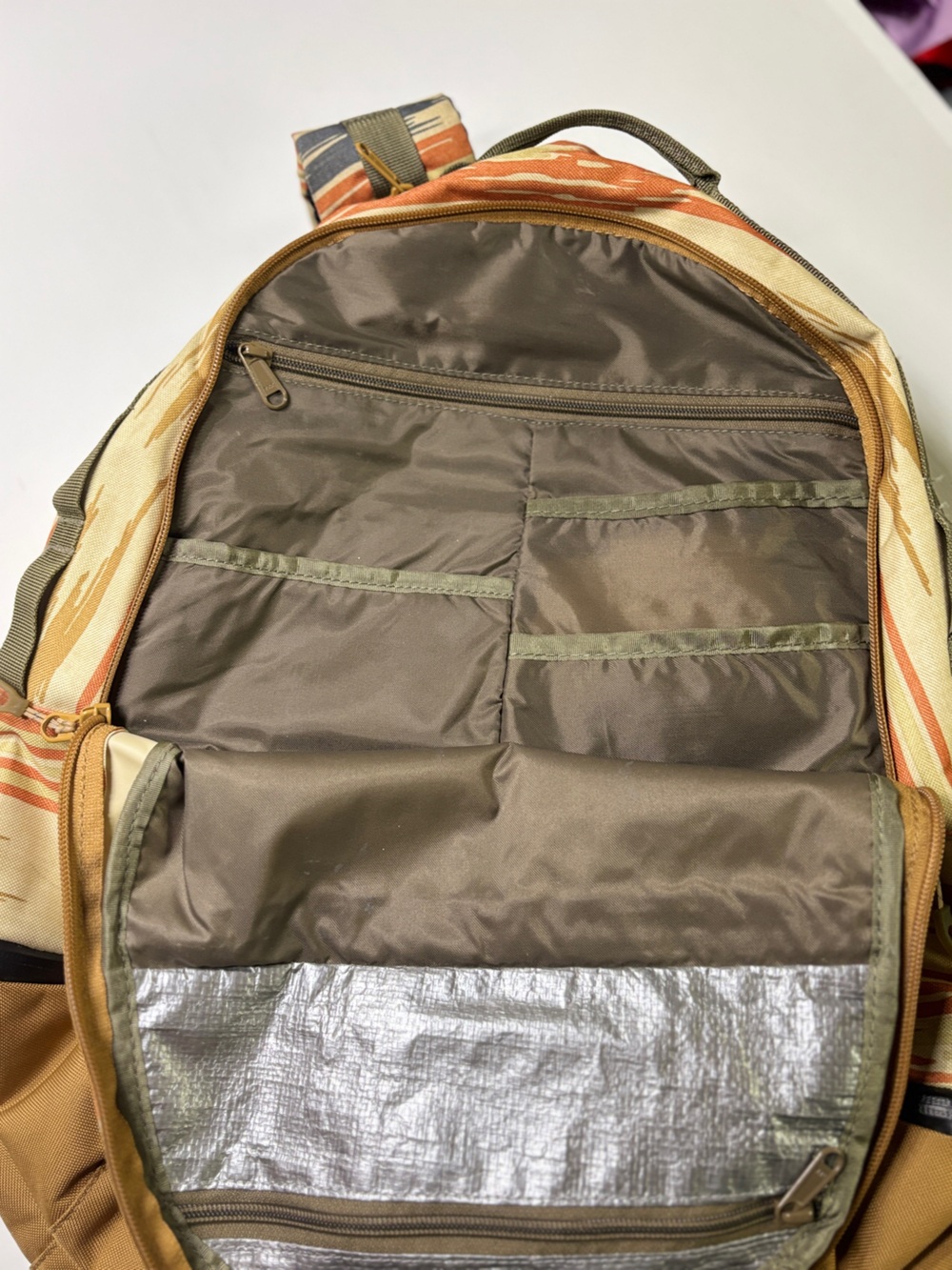DAKINE Interval Wet/Dry 24L Backpack Surf Pack Painted Palm - Picture 5 of 10